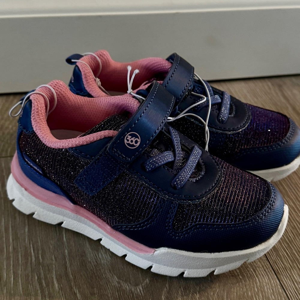Stride rite toddler shoes